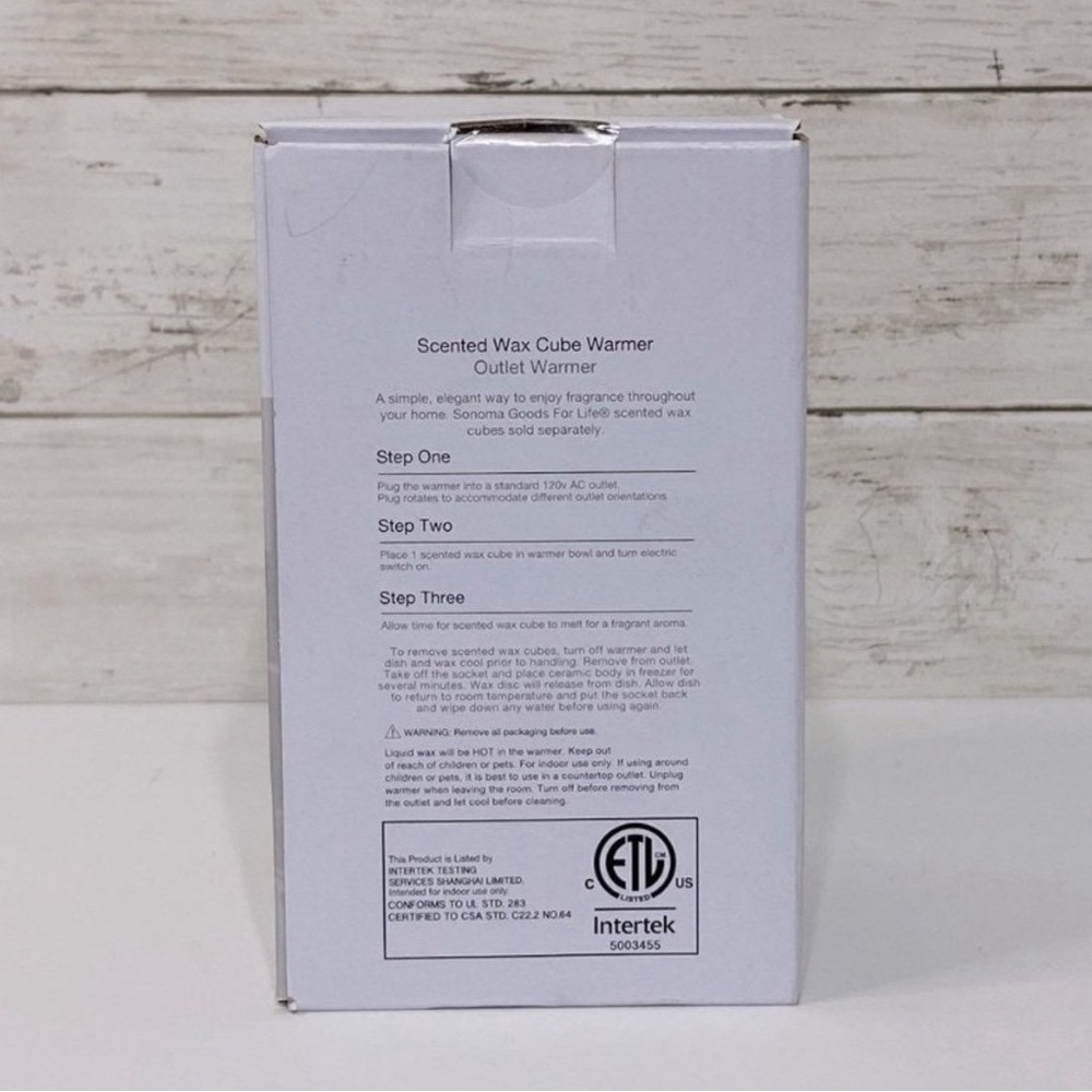 NIB Sonoma Wax Cube Outlet Warmer PRICE FIRM - Picture 3 of 4